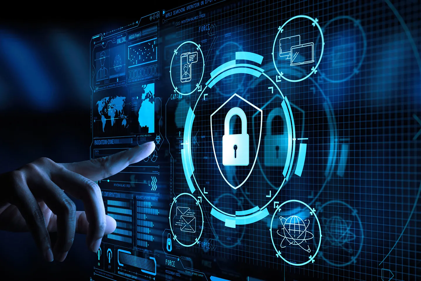 Bảo vệ thông tin cá nhân và tài chính